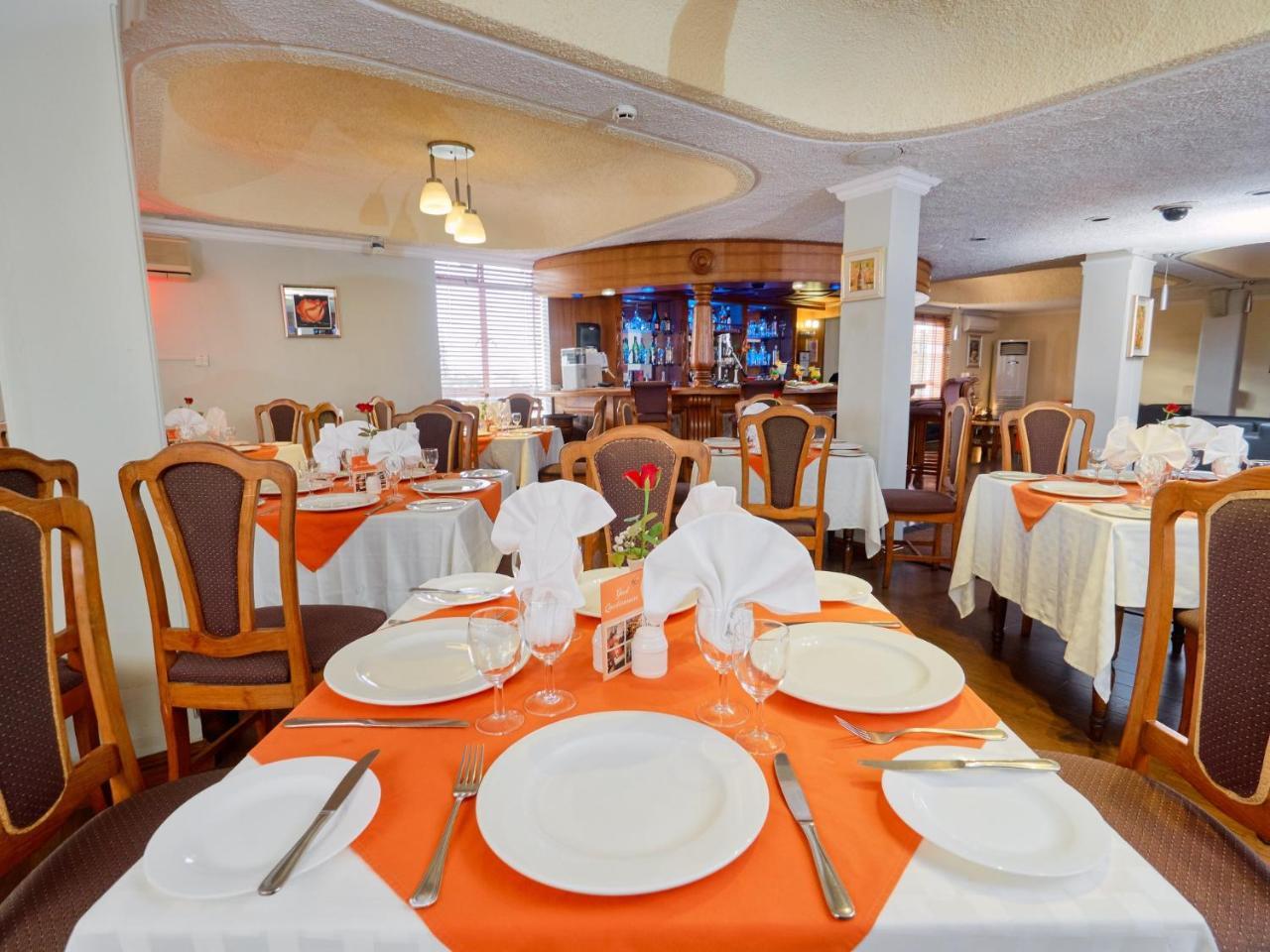 Gold Crest Hotel Quatre Bornes Εξωτερικό φωτογραφία